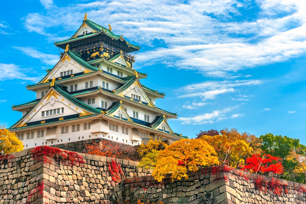 Zamek Osaka jako punkt wyjazdu firmowego do Japonii