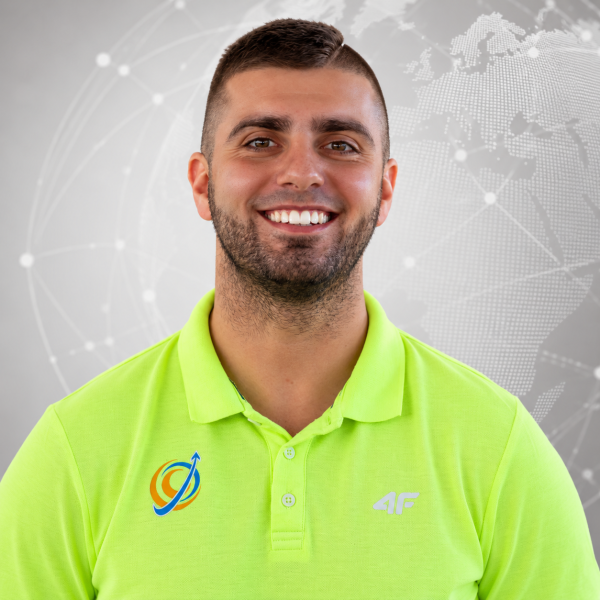 Konrad Onderka — zespół Travel Consulting